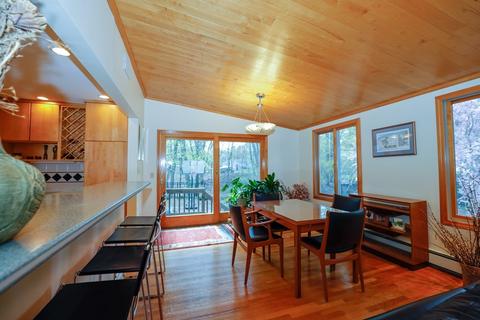 11 Amelia Rd, Needham, MA 02494 photo 5