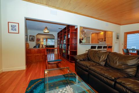 11 Amelia Rd, Needham, MA 02494 photo 9