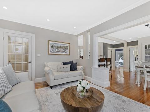 128 Chaffee Ave, Waltham, MA 02453 photo 6