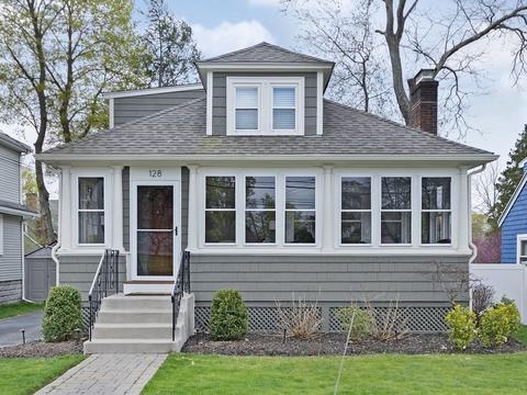 128 Chaffee Ave, Waltham, MA 02453 photo 2