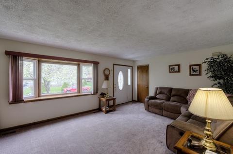 23 Riverside St, Palmer, MA 01069 photo 9