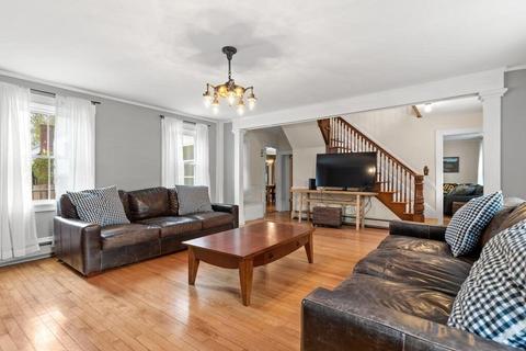 13 Elliott St, Reading, MA 01867 photo 9