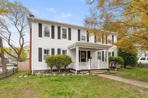 13 Elliott St, Reading, MA 01867 photo 1
