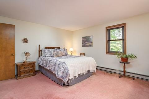 21 Sterling Dr, Easthampton, MA 01027 photo 20