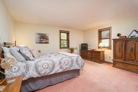 21 Sterling Dr, Easthampton, MA 01027 photo 19