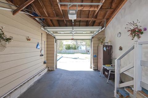 33 Markham Cir, Ayer, MA 01432 photo 18