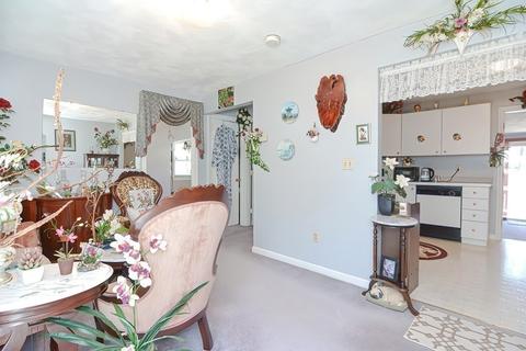 33 Markham Cir, Ayer, MA 01432 photo 11