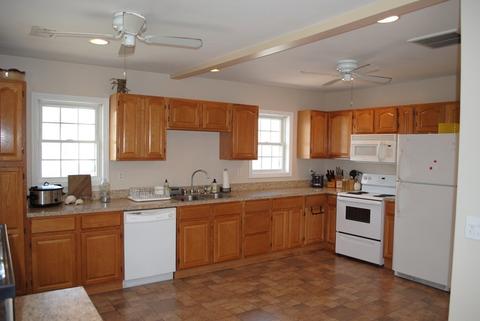 124 Ocean Ave, Warwick, RI 02889 photo 21