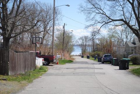 124 Ocean Ave, Warwick, RI 02889 photo 13
