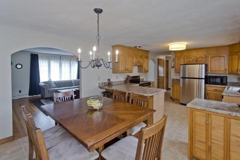 16 Hyde Ave, Chicopee, MA 01020 photo 13