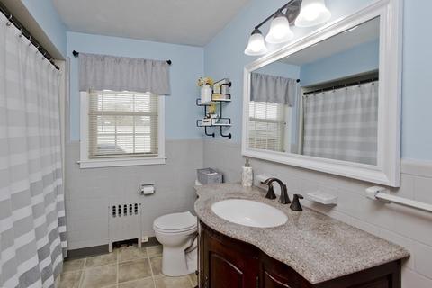 16 Hyde Ave, Chicopee, MA 01020 photo 22