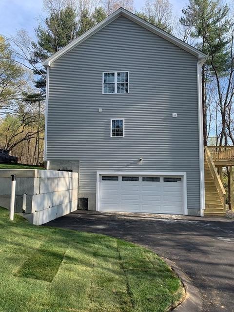 55 Drexel St, Worcester, MA 01602 photo 4
