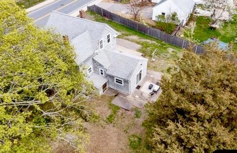 140 Needham St, Dedham, MA 02026 photo 4