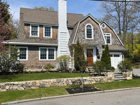 74 Colbert Rd E, Newton, MA 02465 photo 1