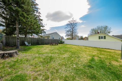 6 Benson St, Worcester, MA 01604 photo 7