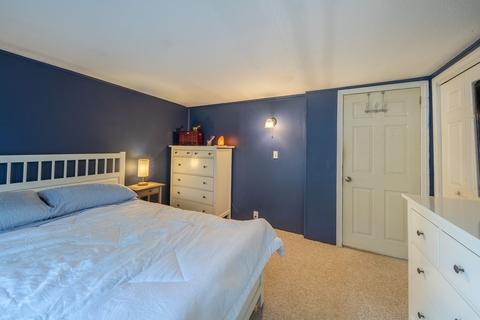 6 Benson St, Worcester, MA 01604 photo 27