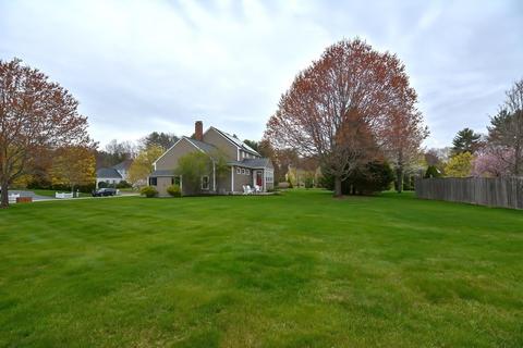 17 Josiah Dr, Upton, MA 01568 photo 41