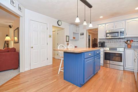 17 Josiah Dr, Upton, MA 01568 photo 16