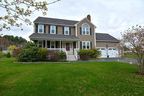 17 Josiah Dr, Upton, MA 01568 photo 2