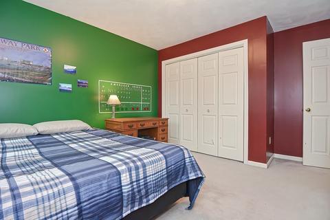 17 Josiah Dr, Upton, MA 01568 photo 28