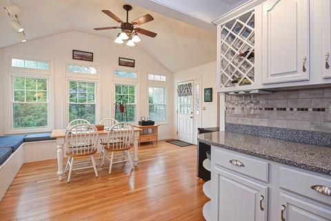 17 Josiah Dr, Upton, MA 01568 photo 18