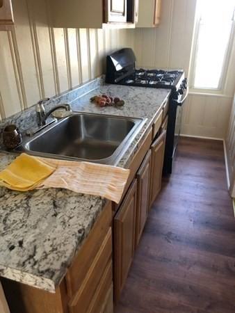 8 Barclay St, Worcester, MA 01604 photo 8