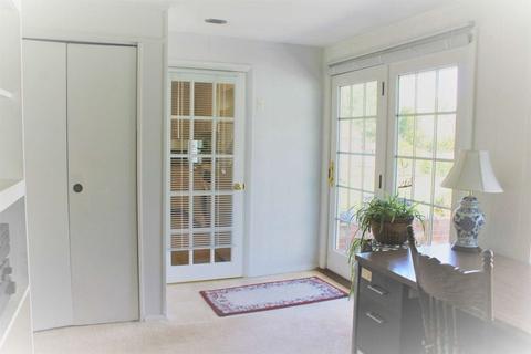 72 Gregory Rd, Framingham, MA 01701 photo 14