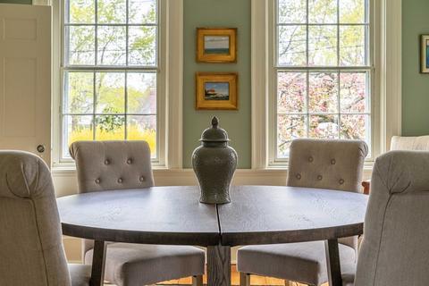 16 Middle St, Hingham, MA 02043 photo 5
