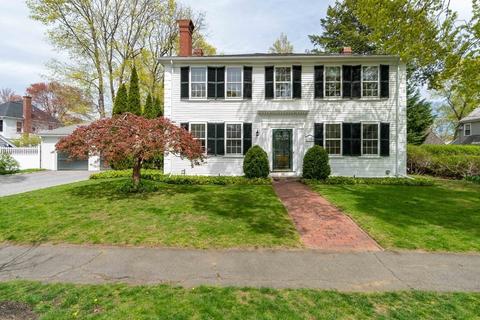 16 Middle St, Hingham, MA 02043 photo 1