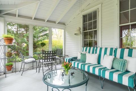 16 Middle St, Hingham, MA 02043 photo 11
