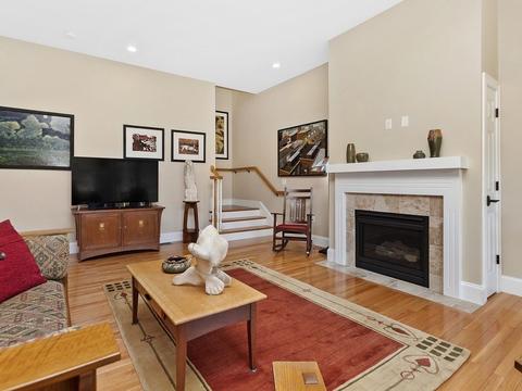 12 Beacon St #2, Stoneham, MA 02180 photo 5