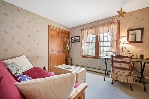 70 South St, Upton, MA 01568 photo 26