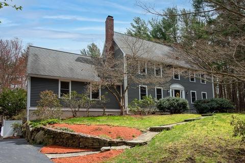70 South St, Upton, MA 01568 photo 3