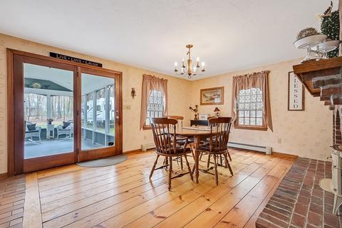 70 South St, Upton, MA 01568 photo 11