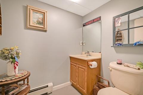 70 South St, Upton, MA 01568 photo 30
