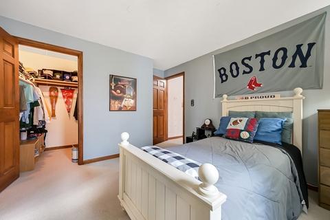 70 South St, Upton, MA 01568 photo 23