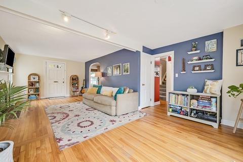 36 Westbrook Rd, Worcester, MA 01602 photo 4