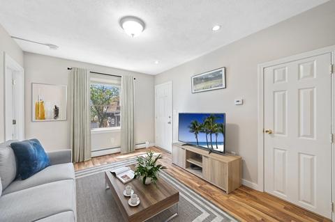 14 Spring St #2, Gloucester, MA 01930 photo 3