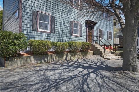14 Spring St #2, Gloucester, MA 01930 photo 2