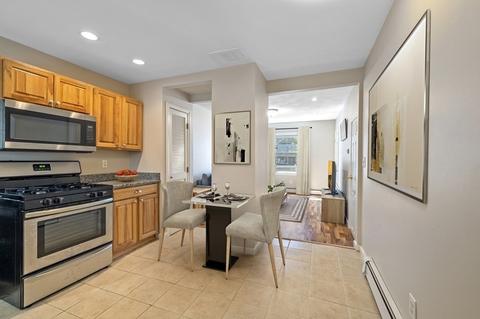14 Spring St #2, Gloucester, MA 01930 photo 4
