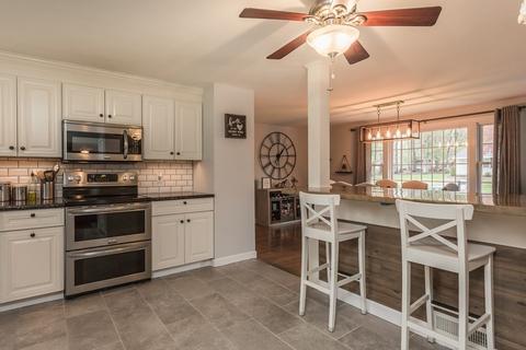 93 Barbara Rd, Raynham, MA 02767 photo 8