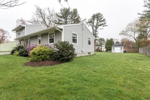 93 Barbara Rd, Raynham, MA 02767 photo 2