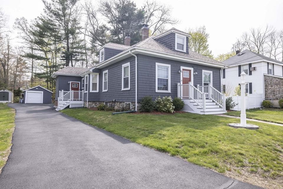 731 Park St, Stoughton, MA 02072 42 Photos MLS 72822779 Movoto