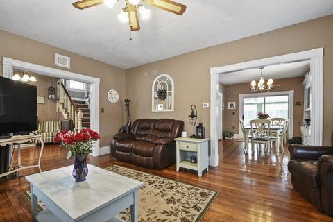 44 Webber St, Lowell, MA 01851 photo 5
