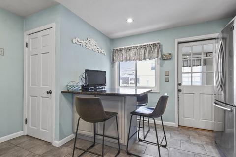 44 Webber St, Lowell, MA 01851 photo 11