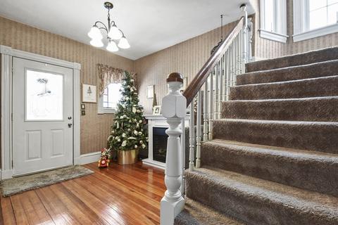 44 Webber St, Lowell, MA 01851 photo 2