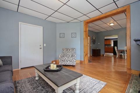 103 Thompson St, Springfield, MA 01109 photo 10