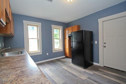 103 Thompson St, Springfield, MA 01109 photo 19