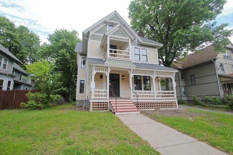 103 Thompson St, Springfield, MA 01109 photo 2