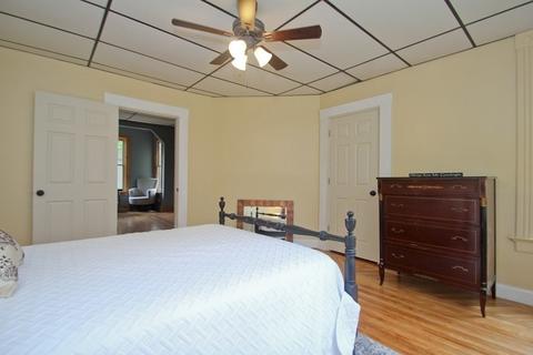 103 Thompson St, Springfield, MA 01109 photo 14